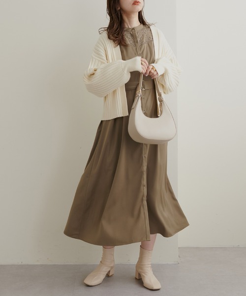 natural couture(ナチュラルクチュール)の「オケージョン対応 ビンテージモチーフレース切替ワンピース(ワンピース・レディース・ブラック/オフホワイト/カーキ・FREE/LARGE)」の21枚目の写真