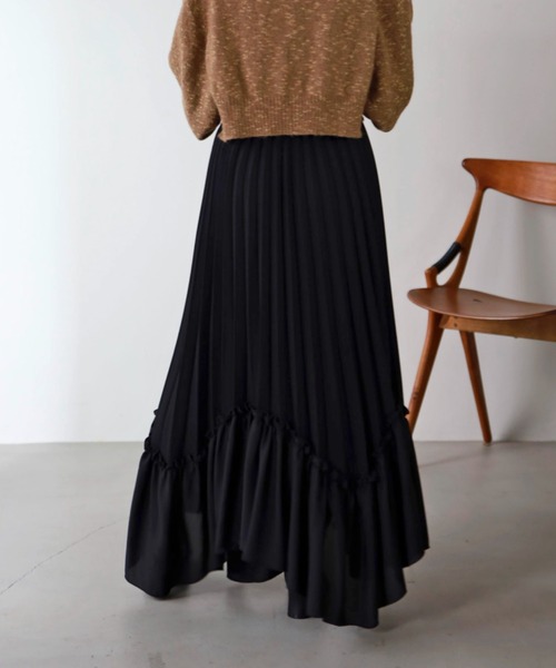 UNFIELD（アンフィールド）の「【UNFIELD】プリーツイレヘムスカート（スカート・レディース・アイボリー/ブラック・FREE）」の6枚目の写真