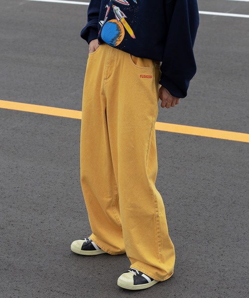 Perushu(ペルーシュ)の「ケミカルウォッシュカラーデニム(デニムパンツ・メンズ・ダークブラウン/パープル/カーキ/イエロー・SMALL/MEDIUM/LARGE)」の4枚目の写真