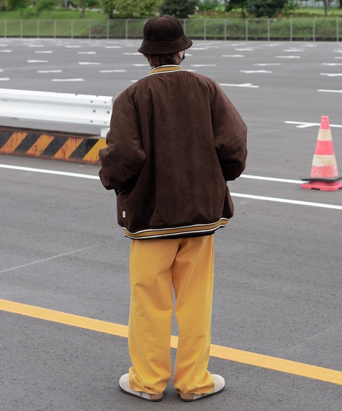 Perushu(ペルーシュ)の「ケミカルウォッシュカラーデニム(デニムパンツ・メンズ・ダークブラウン/パープル/カーキ/イエロー・SMALL/MEDIUM/LARGE)」の5枚目の写真