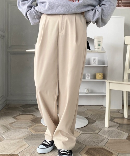 moment+（モーメントプラス）の「タック入りチノパンツ（チノパンツ・レディース・ベージュ/アイボリー/カーキ/ネイビー・S/L/M）」の17枚目の写真