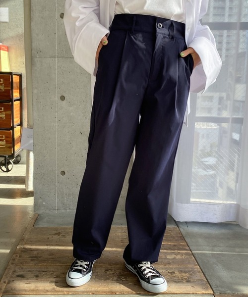 moment+（モーメントプラス）の「タック入りチノパンツ（チノパンツ・レディース・ベージュ/アイボリー/カーキ/ネイビー・S/L/M）」の10枚目の写真