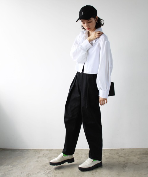 GeeRA(ジーラ)の「ハイウエストタックデザインチノパンツ(チノパンツ・レディース・ベージュ/ブラック/アイボリー・MEDIUM/LARGE)」の12枚目の写真