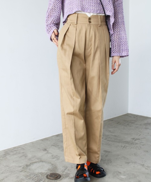 GeeRA(ジーラ)の「ハイウエストタックデザインチノパンツ(チノパンツ・レディース・ベージュ/ブラック/アイボリー・MEDIUM/LARGE)」の18枚目の写真