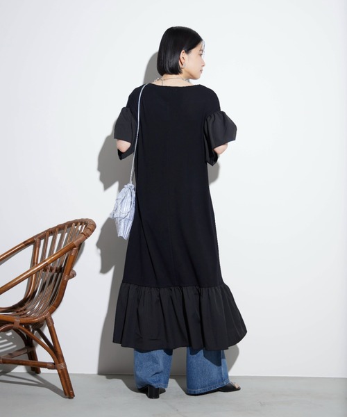 Shelly island（シェリーアイランド）の「フリルティアードカットワンピース（ワンピース・レディース・ブラック/ホワイト・M）」の9枚目の写真