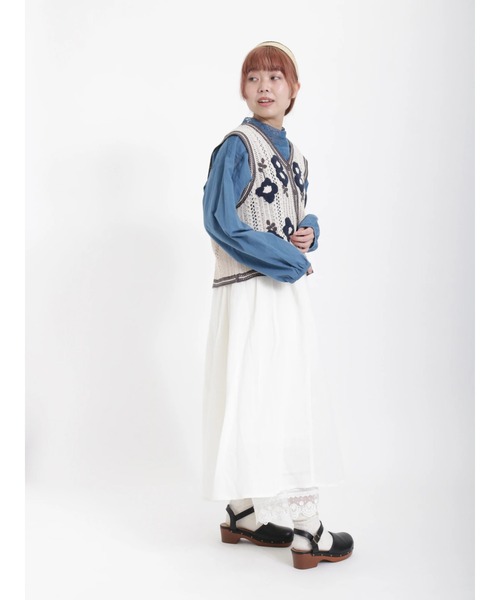 Samansa Mos2（サマンサ モスモス）の「スタッズサボサンダル（ドレスシューズ・レディース・ブラック/ブラウン・MEDIUM/LARGE）」の5枚目の写真