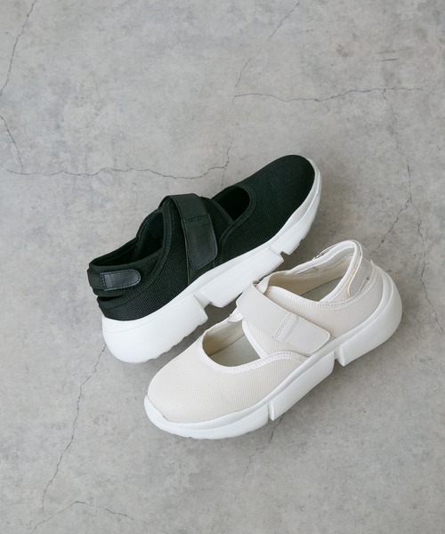 menue（メヌエ）の「厚底 ベルクロメッシュ メリージェーン スニーカー（スニーカー・レディース・ブラック/アイボリー・LL/S/M/L）」の19枚目の写真