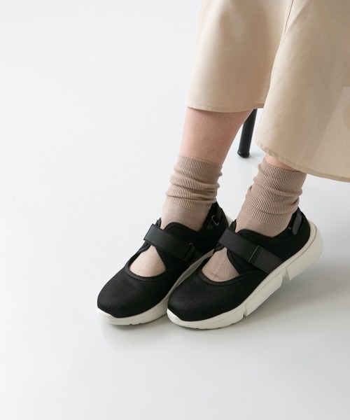 menue（メヌエ）の「厚底 ベルクロメッシュ メリージェーン スニーカー（スニーカー・レディース・ブラック/アイボリー・LL/S/M/L）」の7枚目の写真