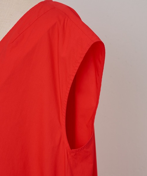 BEARDSLEY（ビアズリー）の「Vネックロングワンピース（ワンピース