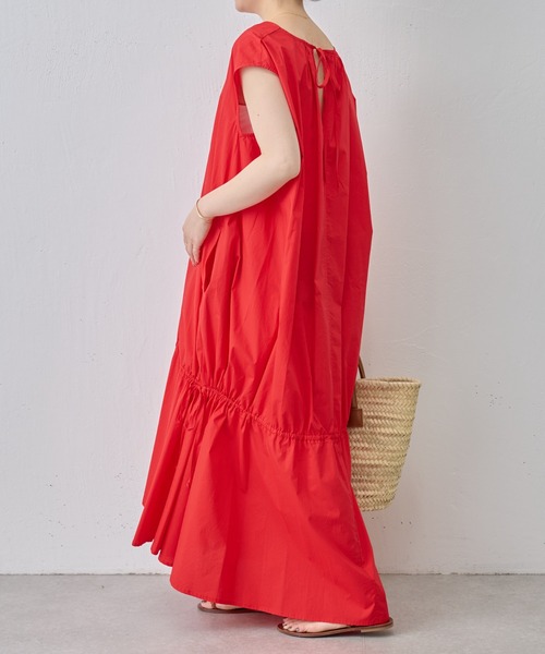 BEARDSLEY（ビアズリー）の「Vネックロングワンピース（ワンピース・レディース・レッド/ブラック・FREE）」の20枚目の写真