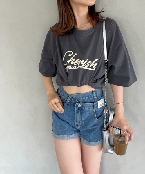 CLEA（クレア）の「ウエストデザインハイウエストデニムショートパンツ（デニムパンツ・レディース・ブラック/ブルー・M）」の19枚目の写真