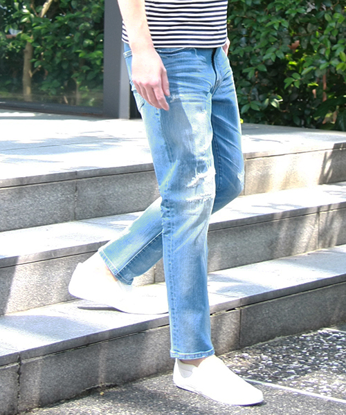 MEN'S MELROSE(メンズメルローズ)の「ストレッチライトオン9分丈デニム(デニムパンツ・メンズ・ライトインディゴブルー/インディゴブルー・LARGE/MEDIUM/X-LARGE/SMALL)」の1枚目の写真