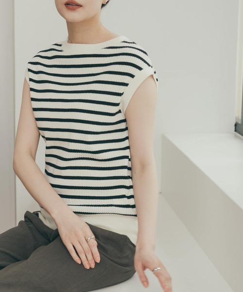 FORK&SPOON（フォークアンドスプーン）の「FORK&SPOON　変形ワッフルボートネックプルオーバー（Tシャツ/カットソー・レディース・ブラック系その他/アイボリー/ブラック/ホワイト系その他・1）」の3枚目の写真