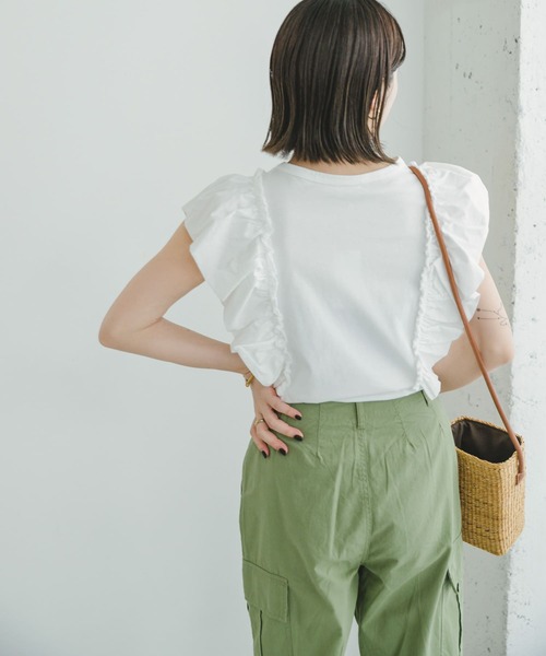 ITEMS URBANRESEARCH(アイテムズ アーバンリサーチ)の「フハクラッフルプルオーバー(Tシャツ/カットソー・レディース・ホワイト/ブラック・FREE)」の22枚目の写真