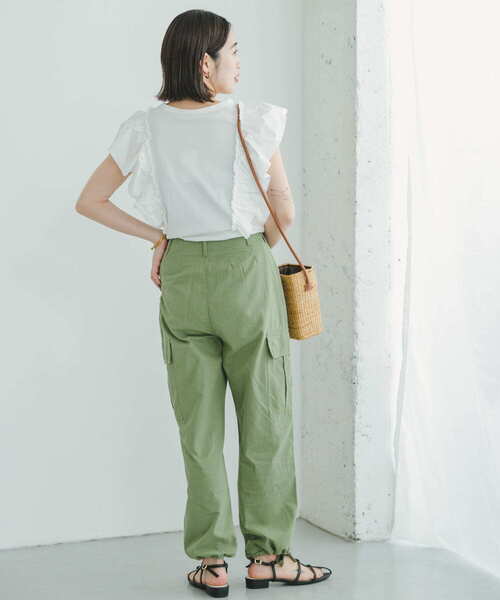 ITEMS URBANRESEARCH(アイテムズ アーバンリサーチ)の「フハクラッフルプルオーバー(Tシャツ/カットソー・レディース・ホワイト/ブラック・FREE)」の3枚目の写真