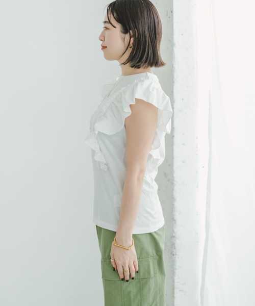 ITEMS URBANRESEARCH(アイテムズ アーバンリサーチ)の「フハクラッフルプルオーバー(Tシャツ/カットソー・レディース・ホワイト/ブラック・FREE)」の5枚目の写真