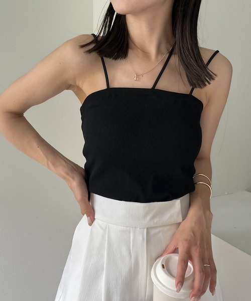 CAPRICIEUX LE'MAGE（カプリシューレマージュ）の「アシメストラップキャミ（キャミソール・レディース・ホワイト/ブラック/グレイッシュベージュ・38/36）」の18枚目の写真