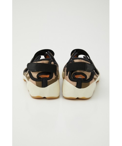 NIKE SPORTSWEAR（ナイキスポーツウェアー）の「ウィメンズ ナイキ エア リフト（スニーカー・レディース・マルチ・25cm/24cm/23cm）」の4枚目の写真