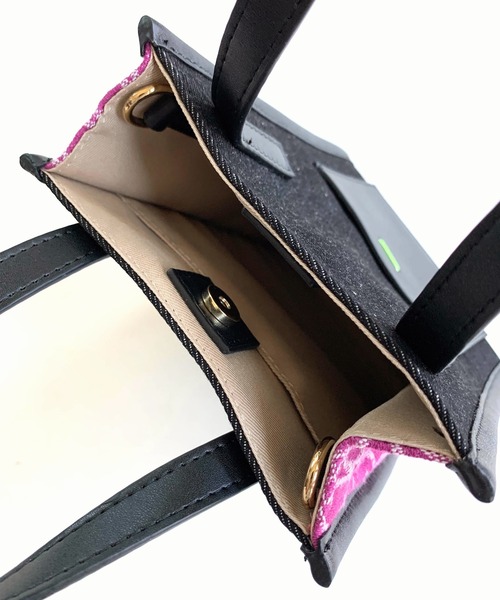 Q（キュー）の「モノグラムデニムコンビショルダー（ショルダーバッグ・レディース・ブラウン/ブラック/パープル・ONE SIZE）」の6枚目の写真