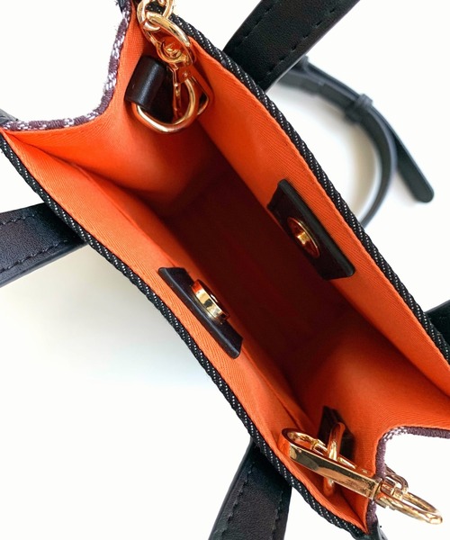 Q（キュー）の「モノグラムデニムコンビショルダー（ショルダーバッグ・レディース・ブラウン/ブラック/パープル・ONE SIZE）」の8枚目の写真