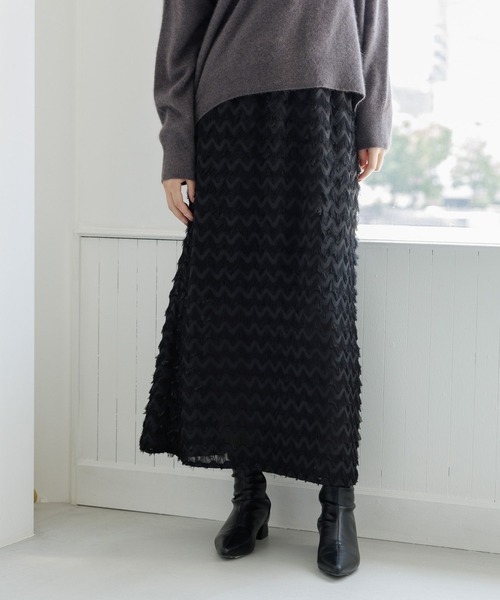 LAKOLE（ラコレ）の「フリンジスカート / 975980（スカート・レディース・アイボリー/ブラック・SMALL/MEDIUM）」の2枚目の写真