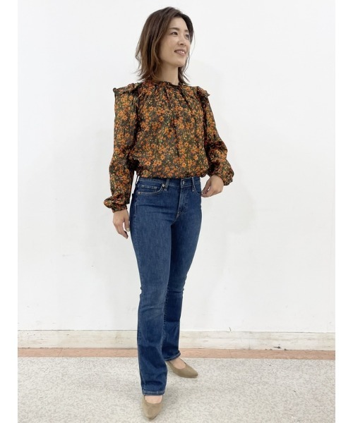 GAP(ギャップ)の「メタリック ラッフルフリルシャツ(シャツ/ブラウス・レディース・ブラック/カーキ・M/S/L/XXS/XS)」の8枚目の写真