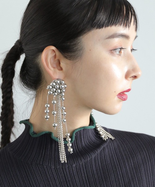 HARE（ハレ）の「ボリュームデザインピアス(HARE)（ピアス（両耳用）・レディース・シルバー・FREE）」の5枚目の写真