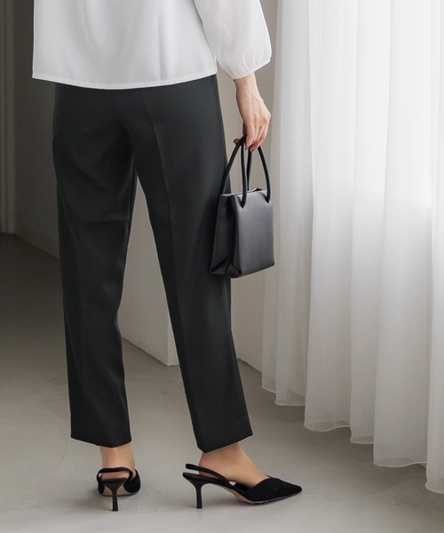 coca(coca)(コカ)の「セットアップスーツ(スーツセット・レディース・グレイッシュベージュ/ブラック・M/L)」の7枚目の写真