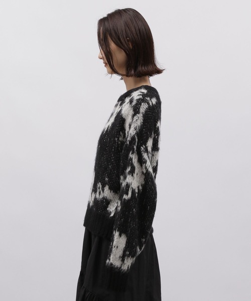 LAKOLE（ラコレ）の「ジャカードニットプルオーバー / 987997（ニット/セーター・レディース・ライトグレー系/ブラック×ホワイト/ホワイト系9・SMALL/MEDIUM）」の5枚目の写真