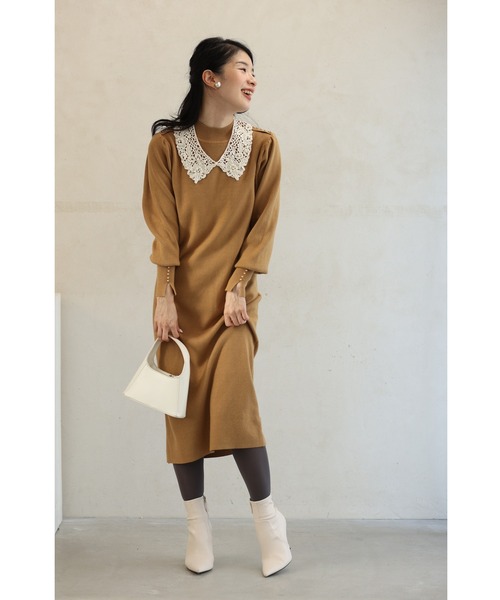 cawaii（カワイイ）の「ラインストーンとパールを散りばめたカッティングレース襟ネックレス（付け襟・レディース・ホワイト・FREE）」の7枚目の写真