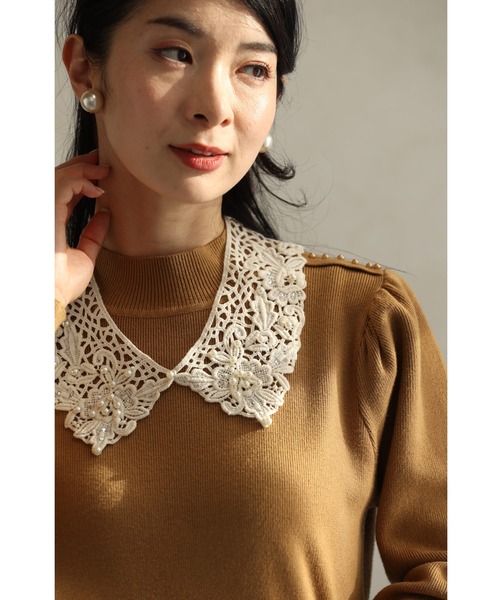 cawaii（カワイイ）の「ラインストーンとパールを散りばめたカッティングレース襟ネックレス（付け襟・レディース・ホワイト・FREE）」の11枚目の写真
