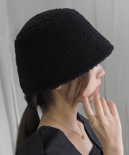 minia（ミニア）の「ボアバケハ（ハット・レディース・ブラウン/ベージュ/ブラック・FREE）」の2枚目の写真