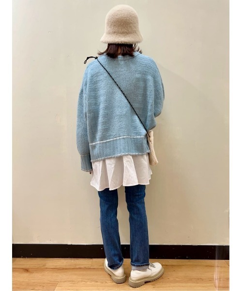 HONEYSUCKLE ROSE（ハニーサックルローズ）の「【HONEYSUCKLE ROSE】フェイクレイヤードニット（ニット/セーター・レディース・オフホワイト/ブルー・フリー）」の20枚目の写真