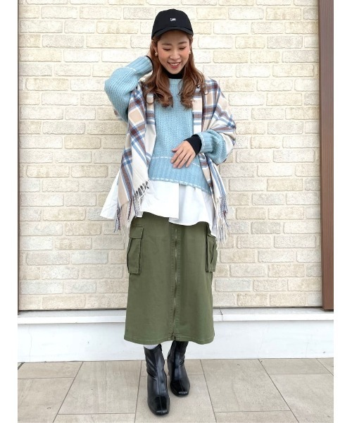 HONEYSUCKLE ROSE（ハニーサックルローズ）の「【HONEYSUCKLE ROSE】フェイクレイヤードニット（ニット/セーター・レディース・オフホワイト/ブルー・フリー）」の18枚目の写真