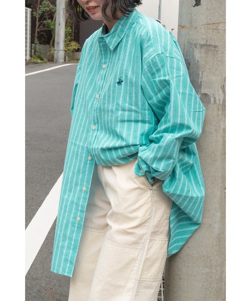 BEVERLY HILLS POLO CLUB(ビバリーヒルズポロクラブ)の「【 BEVERLY HILLS POLO CLUB / ビバリー ヒルズ ポロ クラブ 】 ビッグシルエット ワンポイント刺繍 ストライプ ボタンダウンシャツ MNY 4187-0140(シャツ/ブラウス・レディース・エメラルド/レッド/ブルー/ベージュ・FREE)」の2枚目の写真