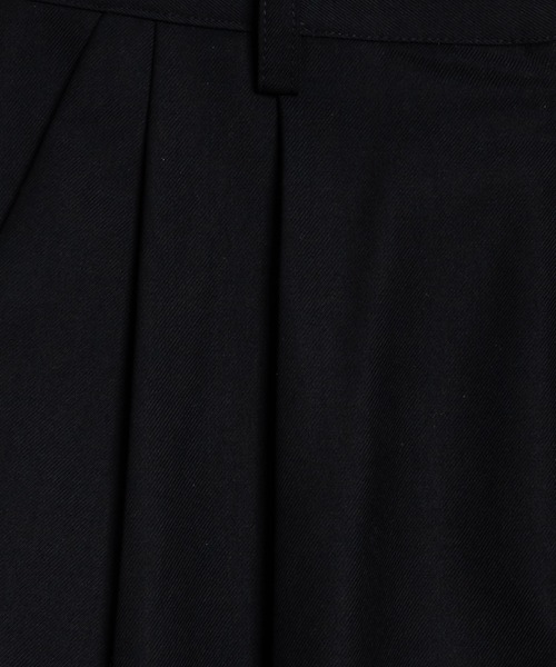 adree(アドリー)の「high waist tuck wide slacks / ハイウエストタックワイドスラックス(スラックス・レディース・ブラック/ベージュ・MEDIUM/SMALL)」の14枚目の写真