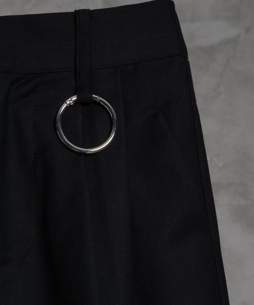 adree(アドリー)の「high waist tuck wide slacks / ハイウエストタックワイドスラックス(スラックス・レディース・ブラック/ベージュ・MEDIUM/SMALL)」の16枚目の写真