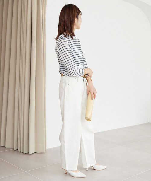 SLOBE IENA（スローブイエナ）の「《追加2》スラブ天竺クルーネックロンTEE（Tシャツ/カットソー・レディース・ホワイト×ホワイト/ネイビー/ホワイト/ピンク系その他・FREE）」の20枚目の写真