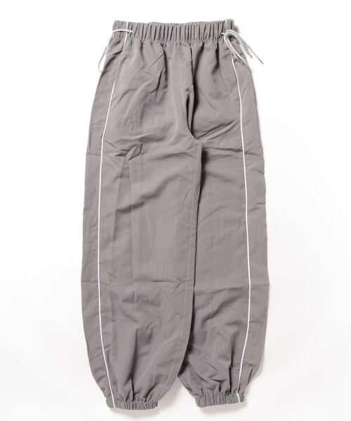 REBALANCE（リバランス）の「レディース ナイロンパンツ（その他パンツ・レディース・B/A・SMALL/MEDIUM/LARGE）」の3枚目の写真