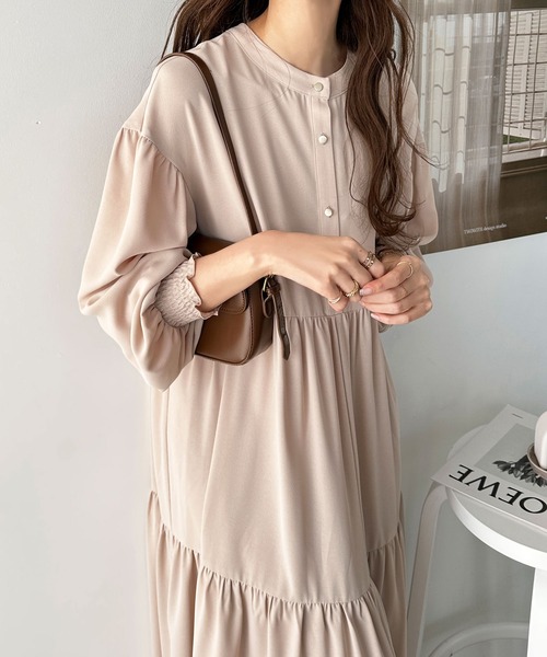 GeeRA（ジーラ）の「前後2WAYティアードシャツワンピース（シャツワンピース・レディース・ベージュ/ブラック/ライトブルー・SMALL/MEDIUM/LARGE/X-LARGE）」の12枚目の写真