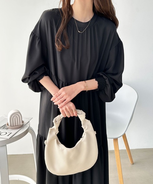 GeeRA（ジーラ）の「前後2WAYティアードシャツワンピース（シャツワンピース・レディース・ベージュ/ブラック/ライトブルー・SMALL/MEDIUM/LARGE/X-LARGE）」の5枚目の写真