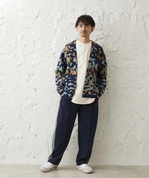 JOURNAL STANDARD relume（ジャーナルスタンダード　レリューム）の「CALIFORNIA アモルファス ジャガードカーディガン（カーディガン/ボレロ・メンズ・ブラック/チャコールグレー/アイボリー/グリーン/ライトグリーン/ネイビー・MEDIUM/LARGE）」の13枚目の写真