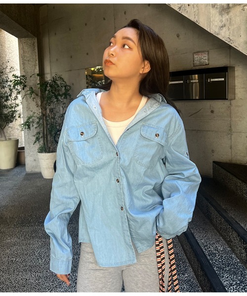anap mimpi（アナップミンピ）の「デニム オープンシャツ（シャツ/ブラウス・レディース・サックスブルー/ブルー・FREE）」の4枚目の写真