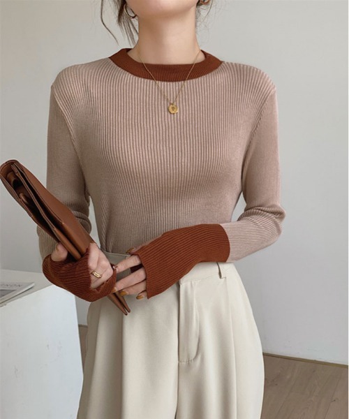 kirakiraShop(キラキラショップ)の「指穴 バイカラー リブ ニット(ニット/セーター・レディース・グレー系その他2/ベージュ/ホワイト/ブラック/グレー系その他/ブルー・FREE)」の5枚目の写真