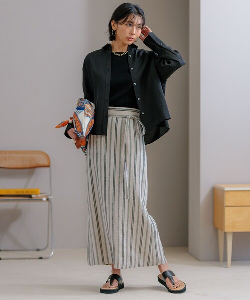 23区(ニジュウサンク)の「【洗える】レーヨンポリエステルストレッチ 5分袖 ニット(ニット/セーター・レディース・ホワイト系/ホワイト系2/ベージュ系/オレンジ系/ブラック系・32)」の15枚目の写真