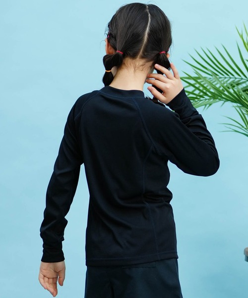ROXY（ロキシー）の「ROXY/ロキシー キッズ ラッシュガード Tシャツ 長袖 ロンT UVケア TLY241107（ラッシュガード・キッズ・ライラック/ブラック/ホワイト・150cm/140cm/130cm）」の21枚目の写真