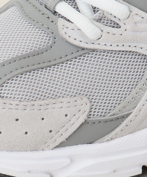NEW BALANCE(ニューバランス)の「【NEW BALANCE / ニューバランス】530(スニーカー・レディース・チャコールグレー・23cm/25cm/24cm/23.5cm)」の14枚目の写真