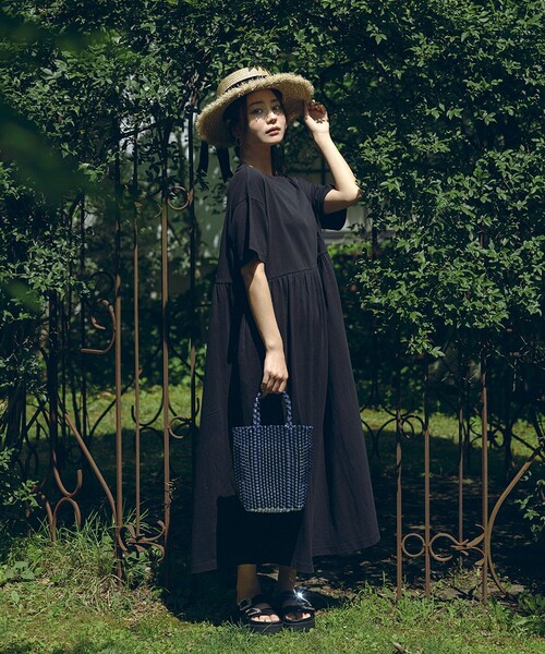 FREAK'S STORE(フリークスストア)の「限定展開 FS チャーム 付き メルカド ラメ バッグ(かごバッグ・レディース・オフホワイト/ブラック/グリーン・ONE SIZE)」の6枚目の写真