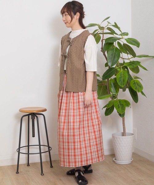 POU DOU DOU（プードゥドゥ）の「チェックタックスカート（スカート・レディース・グリーン/グレー/オレンジ・3）」の13枚目の写真