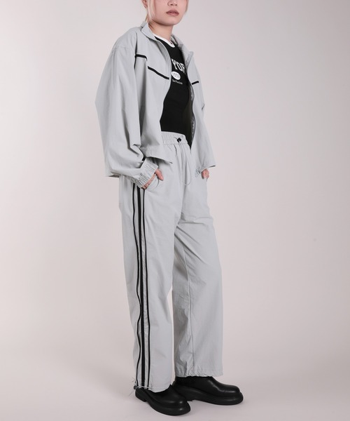 HOOK(フック)の「【HOOK】for girls 薄手ナイロンブルゾン セットアップ可能(ブルゾン・レディース・グレー/ブラック・M/XL/L)」の3枚目の写真